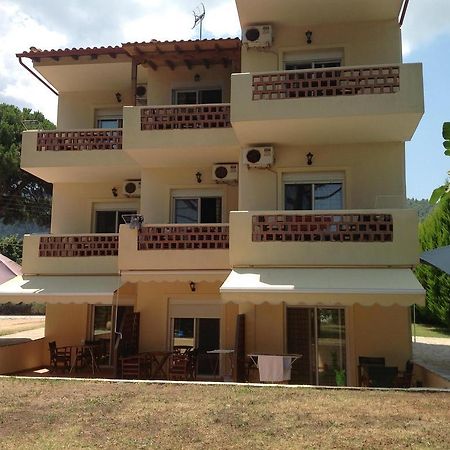 Elena Apartments Nikiti  Buitenkant foto