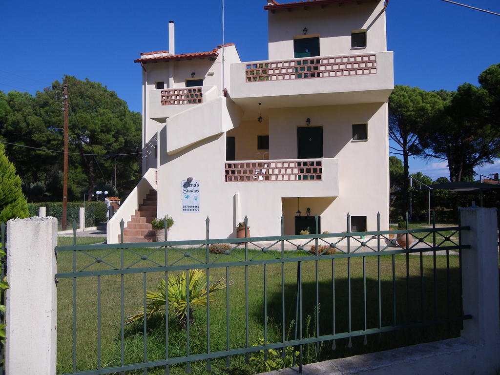 Elena Apartments Nikiti  Buitenkant foto
