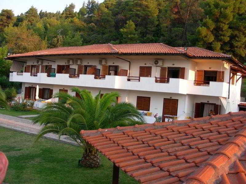 Elena Apartments Nikiti  Buitenkant foto